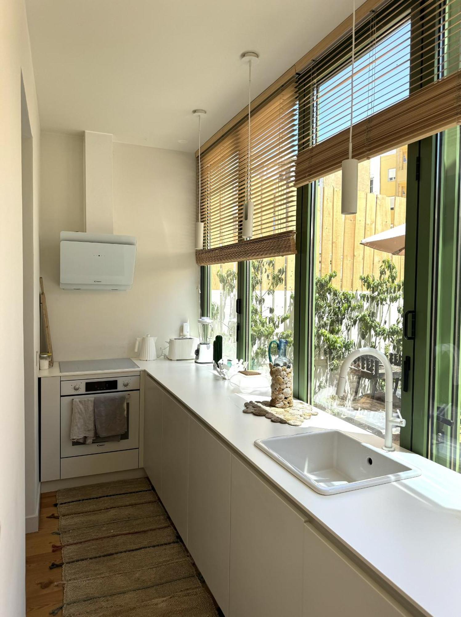Contemporary Oasis In The Heart Of Apartamento